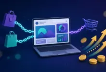 حاسوب محمول تربطه روابط بأكياس تسوق وعربة شراء وعملات ذهبية يرمز إلى التسويق بالعمولة